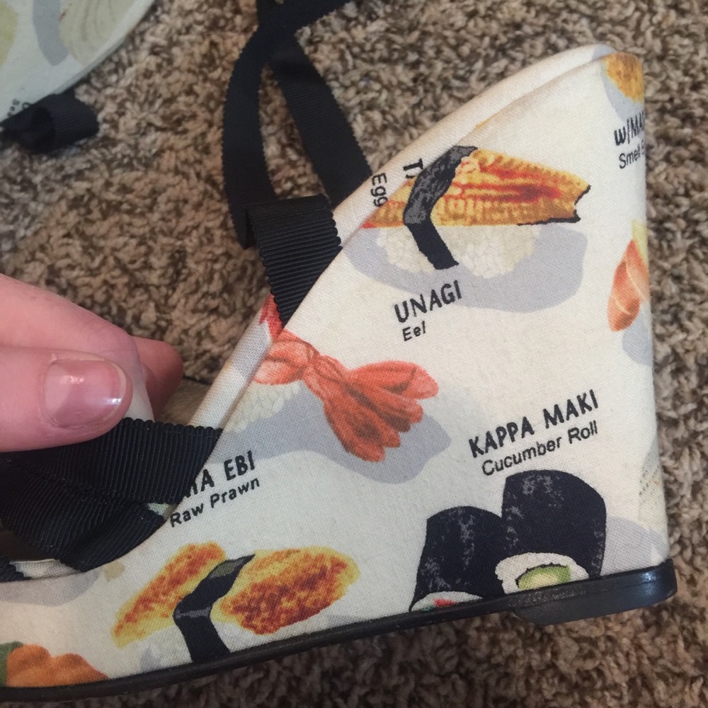 Sushi Louboutins 🍣🍛